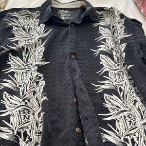 Black and White Leaf Print Shirt